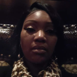 Meet your Posher, Toyia